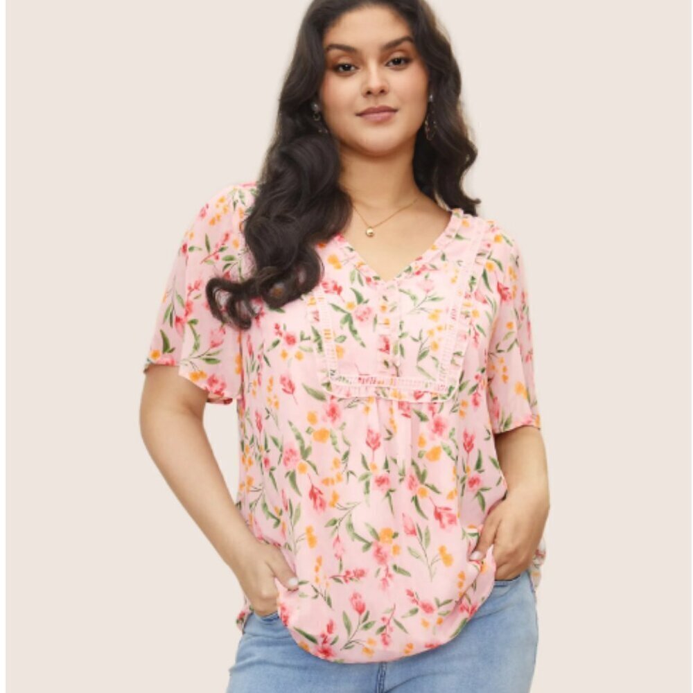 BloomChic Plus Size 3XL Chiffon Watercolor Floral Woven Ribbon Frill Trim Blouse